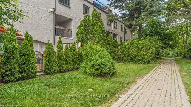 Additional image 37 of 1016 Falgarwood Dr Unit 42