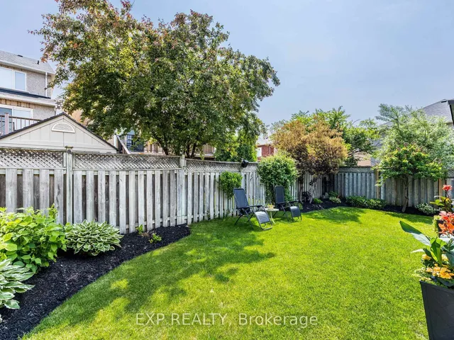 Additional image 31 of 1082 Knotty Pine Grve