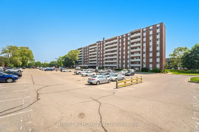 Additional image 30 of 1660 Bloor St Unit 205