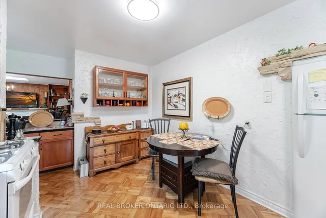 Additional image 16 of 30 Malvern Crt