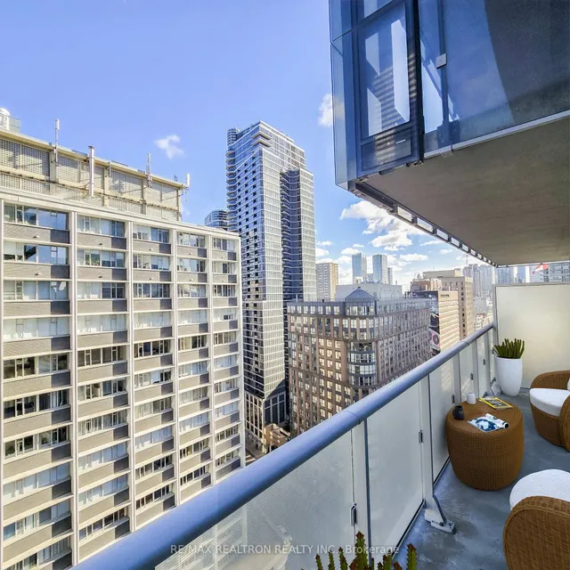 Additional image 12 of 7 Grenville St Unit 1909