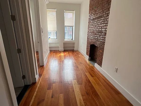 255 W 136th St #4A, New York, NY 10030