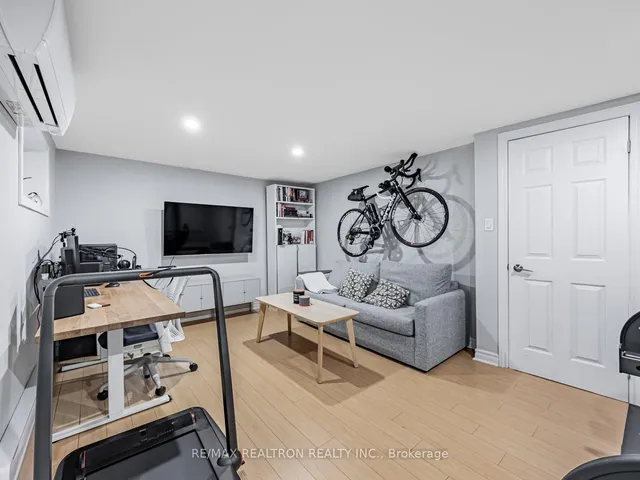 Additional image 27 of 2 Carol Wrenway