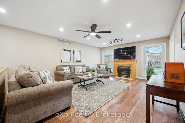 Additional image 7 of 916 Keewatin Pl