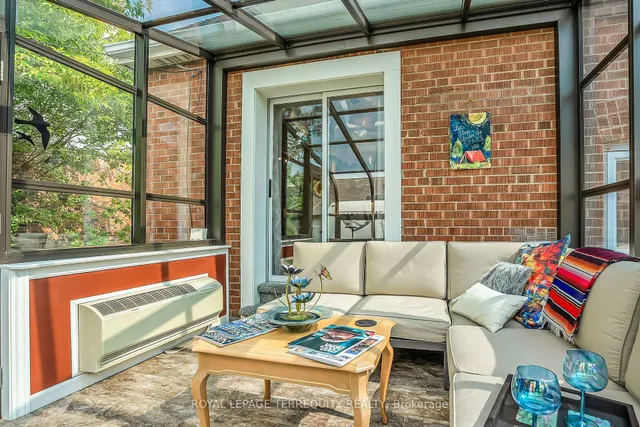 Additional image 10 of 40 Whitley Ave