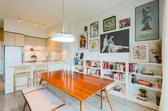 Additional image 15 of 20 Tubman Ave Unit 402