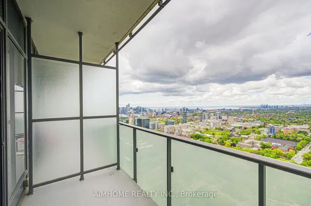 Additional image 29 of 1080 Bay St Unit 4704