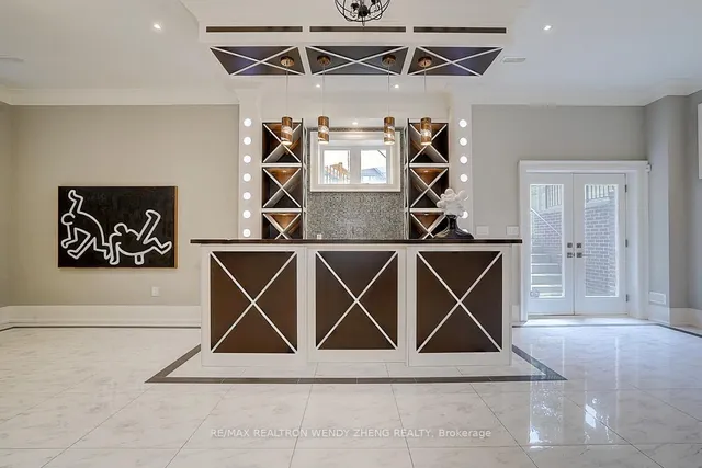 Additional image 41 of 93 Parkview Ave