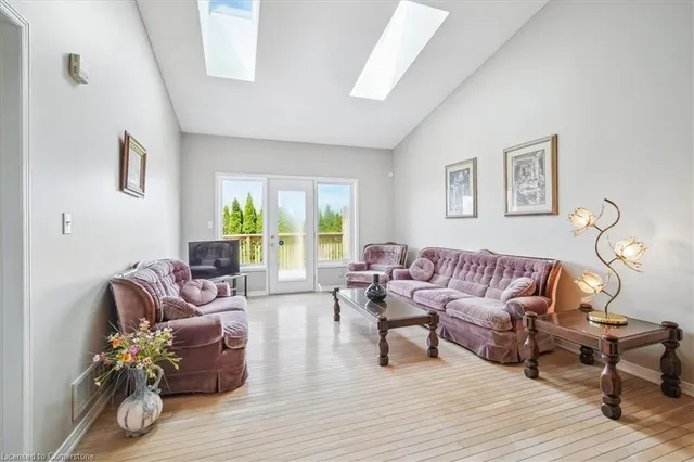 Additional image 9 of 213 Nash Rd Unit 8