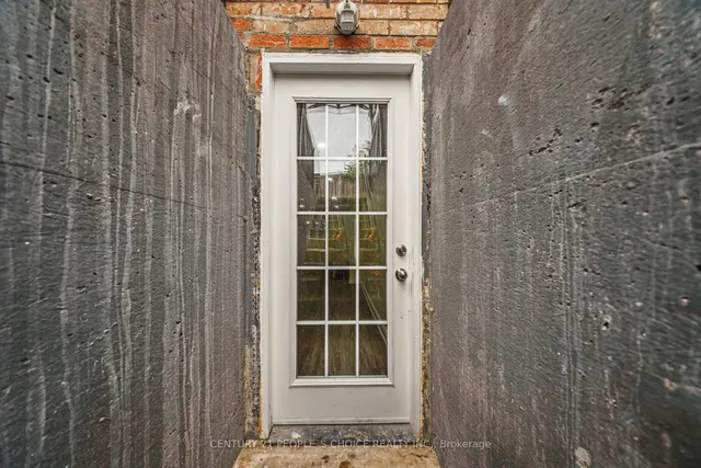 Additional image 47 of 7095 Village Walk