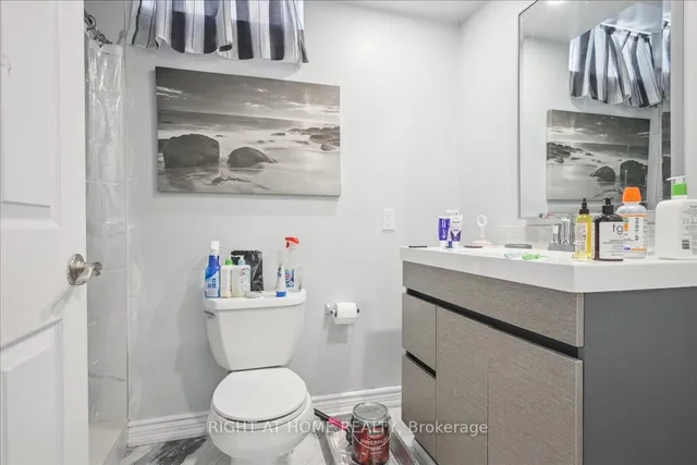 Additional image 37 of 1449 Laurier Ave