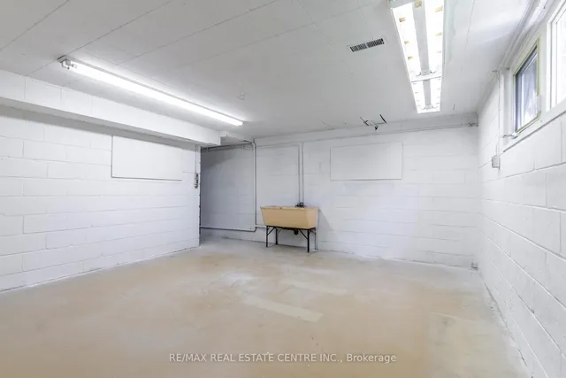 Additional image 25 of 2067 Proverbs Dr