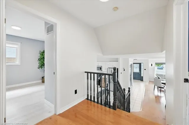 Additional image 19 of 69 Hillgarden Dr