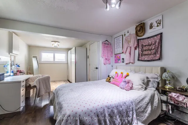 Additional image 23 of 44 Oakhurst Cres