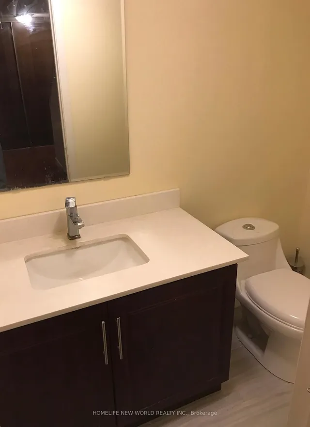 Additional image 22 of 69 Upper Canada Dr Unit 7