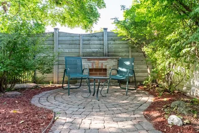 Additional image 35 of 690 Robertson Cres