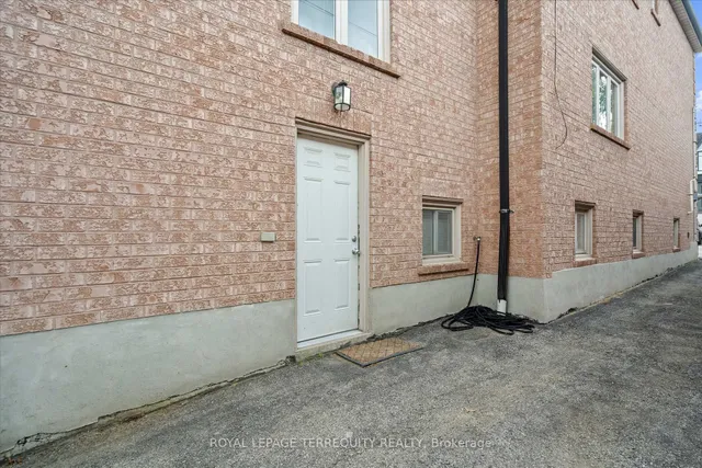 Additional image 46 of 384 Winnett Ave