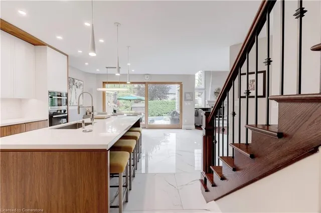 Additional image 21 of 290 Shoreacres Rd