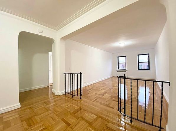 2265 University Ave APT 5A, Bronx, NY 10468