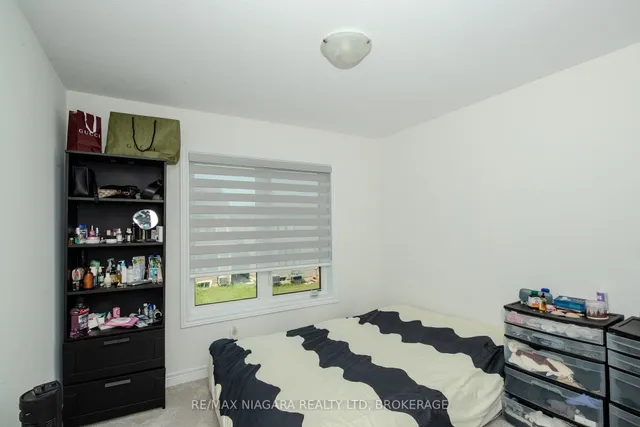 Additional image 17 of 100 Blackbird Way