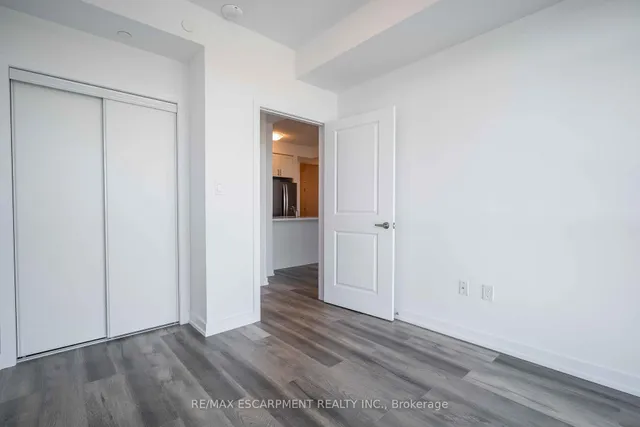 Additional image 15 of 470 Dundas St Unit 405