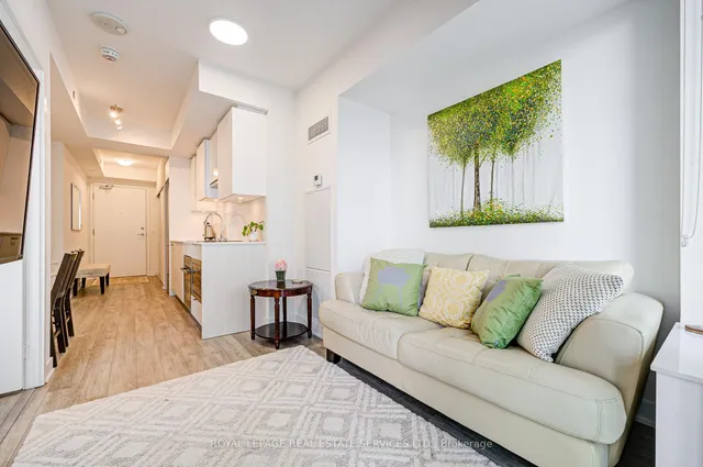 Additional image 15 of 195 Redpath Ave Unit 3202