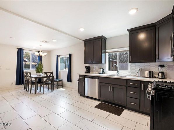 322 N 11th Pl, Phoenix, AZ 85006