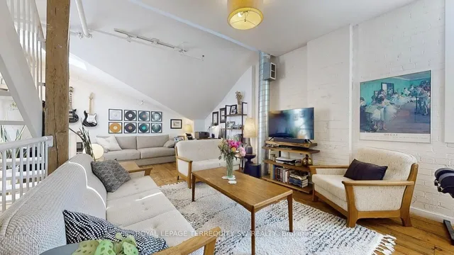 Additional image 15 of 284 St Helens Ave Unit 127