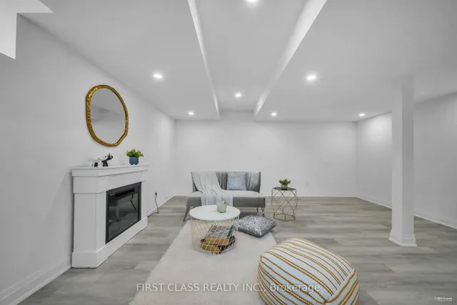 Additional image 42 of 3337 Mockingbird Common St