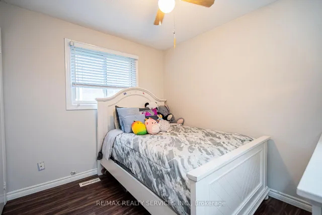 Additional image 17 of 41 Mallard Cres