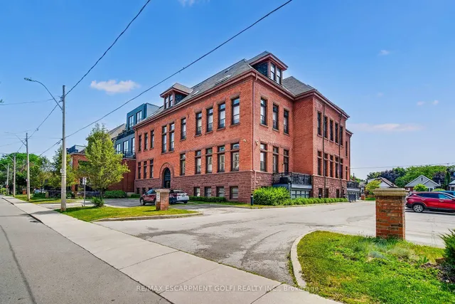 Additional image 37 of 200 STINSON St Unit 101