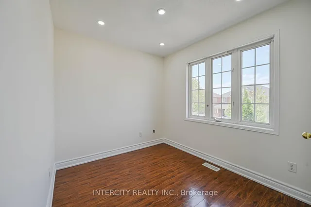 Additional image 35 of 24 Hollingsworth Circ