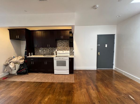 129 W 197th St #2, Bronx, NY 10468