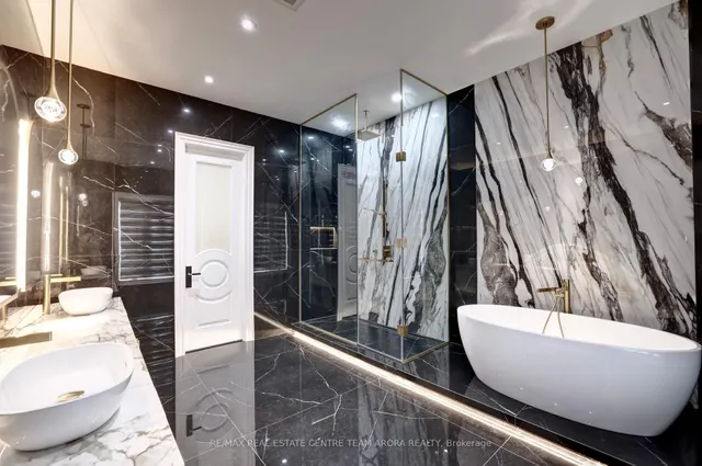 Additional image 29 of 7548 Sixth Line