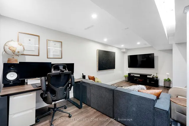 Additional image 28 of 21 White Tail Cres