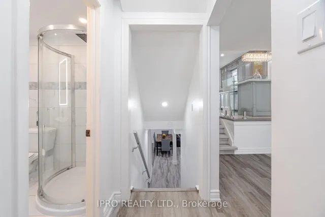 Additional image 28 of 1625 Wavell Cres