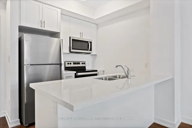 Additional image 5 of 460 Dundas St Unit 210