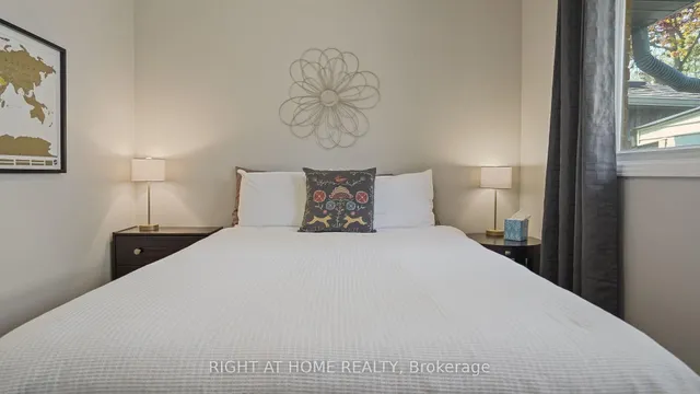 Additional image 35 of 45 Bond St