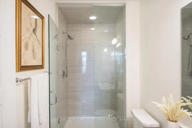 Additional image 25 of 975 Whitlock Ave Unit 53