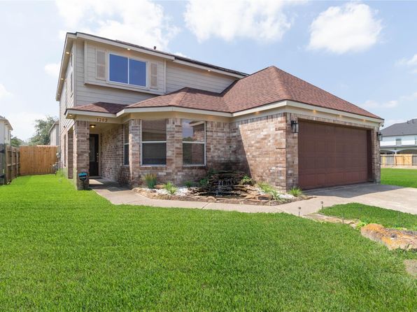1202 Spring Apple Ct, Houston, TX 77073