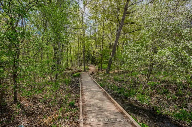 Additional image 43 of 946 Robert Ferrie Dr