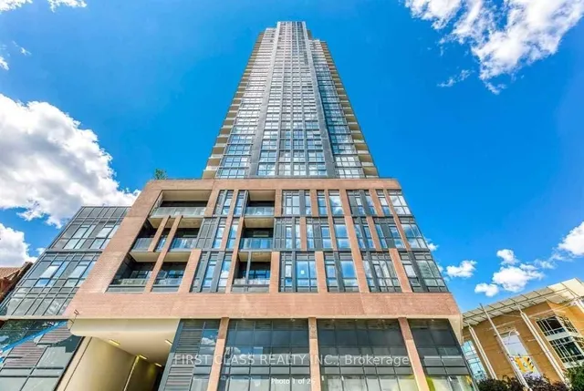 159 Wellesley St Unit 3207