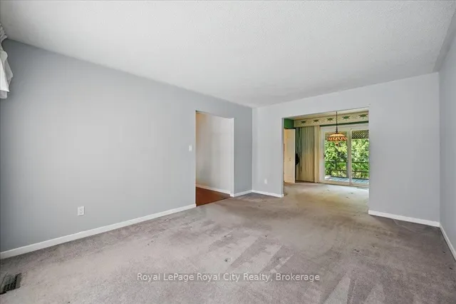 Additional image 13 of 701 Castleguard Cres