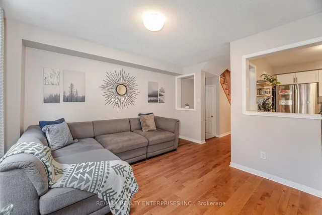 Additional image 5 of 770 Othello Crt Unit 97