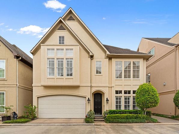 3219 N Pemberton Circle Dr, Houston, TX 77025
