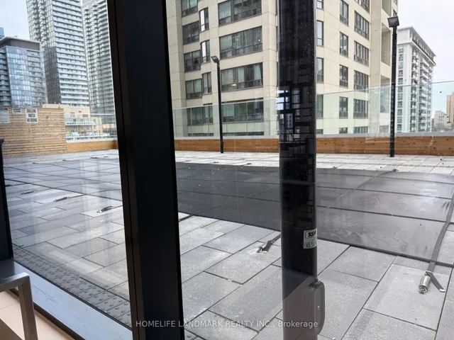 Additional image 20 of 501 Yonge St Unit 2208