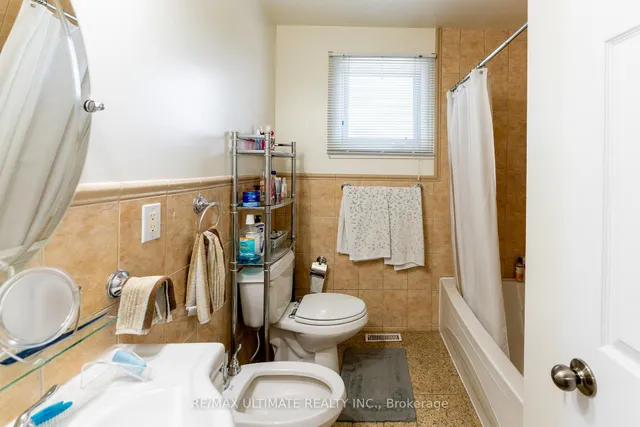 Additional image 17 of 212A Schell Ave