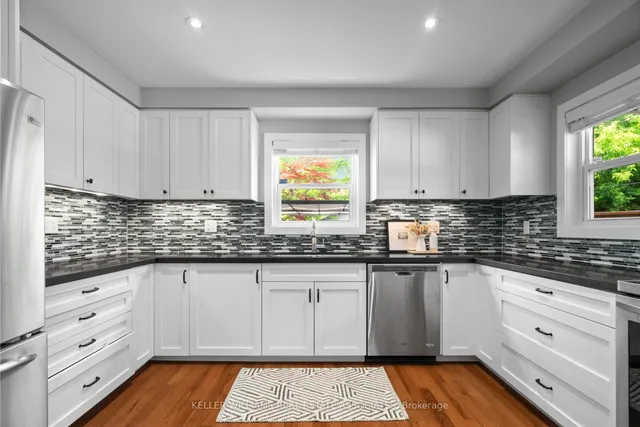 Additional image 11 of 296 Melrose St