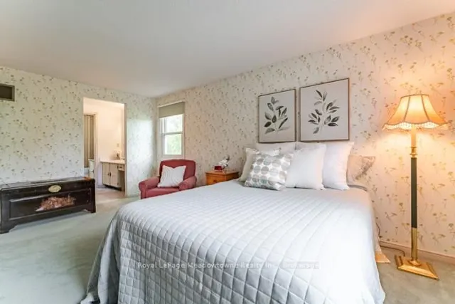 Additional image 22 of 690 Robertson Cres