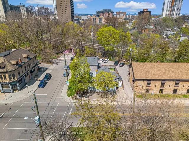 Additional image 28 of 177 Young St